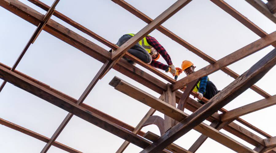 Expert new roof installation services in Eugene, OR